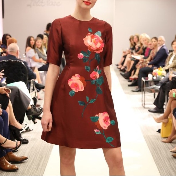 WOMAN FLORAL-PRINT SILK-TAFFETA
DRESS BURGUNDY size 4 - Picture 9 of 10